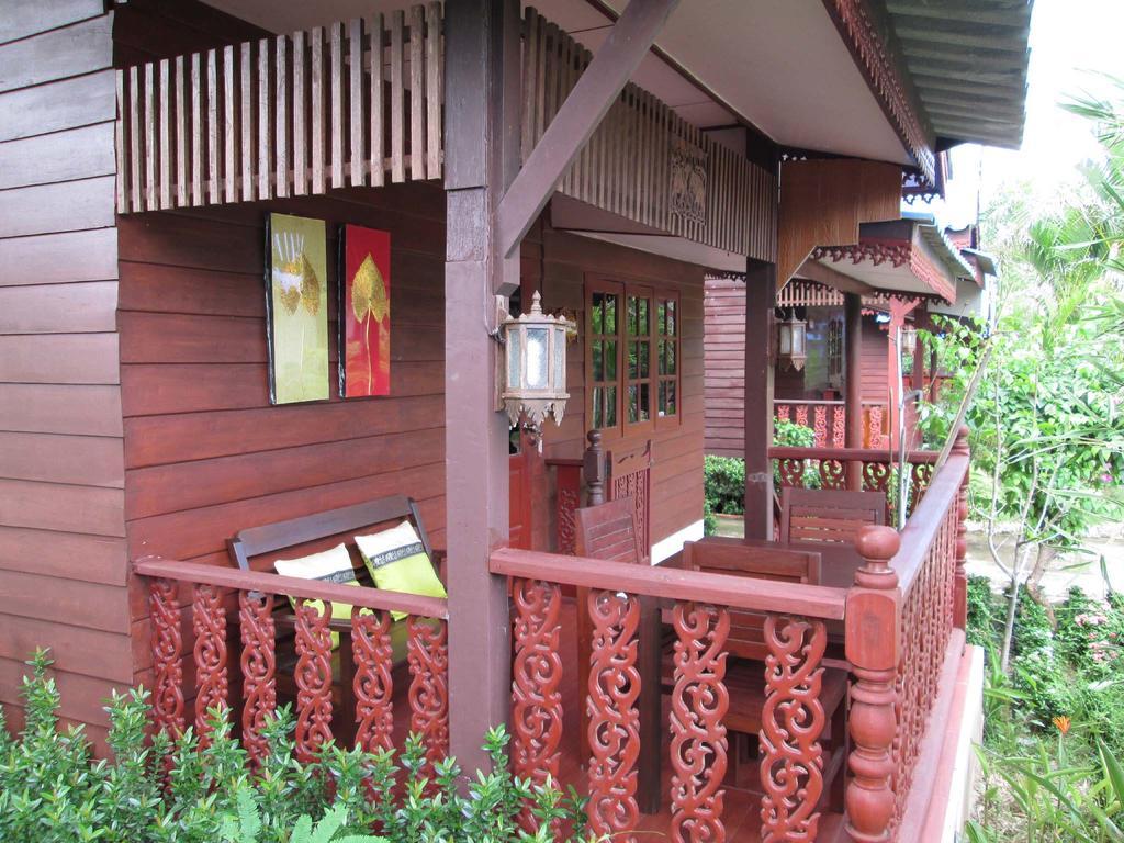 Happiness Resort Sukhothai Exterior foto